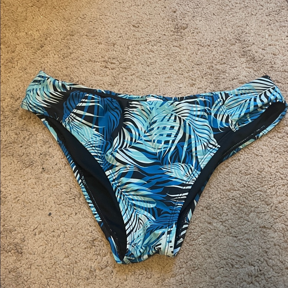 Time and Tru Blue Leaf Print Bikini Bottom